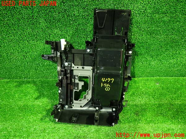 1UPJ-9241777691]アルファード(AGH30W)内装トリム類1 中古_3