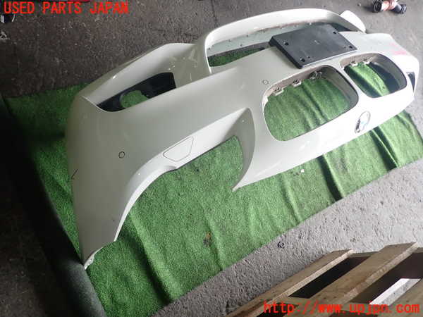 1UPJ-9241781010]BMW アクティブハイブリッド5(AH5)(FZ35 F10)フロントバンパー Mスポーツ 中古_3