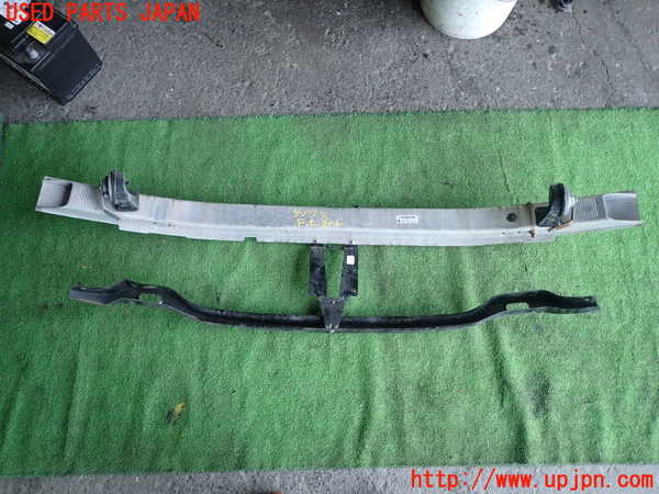 1UPJ-9241781014]BMW アクティブハイブリッド5(AH5)(FZ35 F10)フロントバンパーホースメント 中古_4