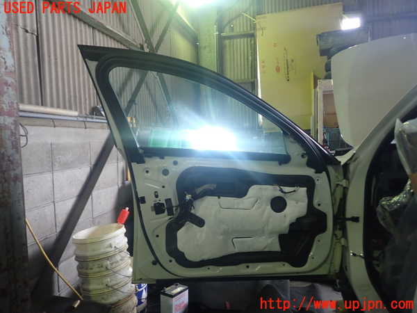 1UPJ-9241781260]BMW アクティブハイブリッド5(AH5)(FZ35 F10)左前ドア AGC M62 中古_5