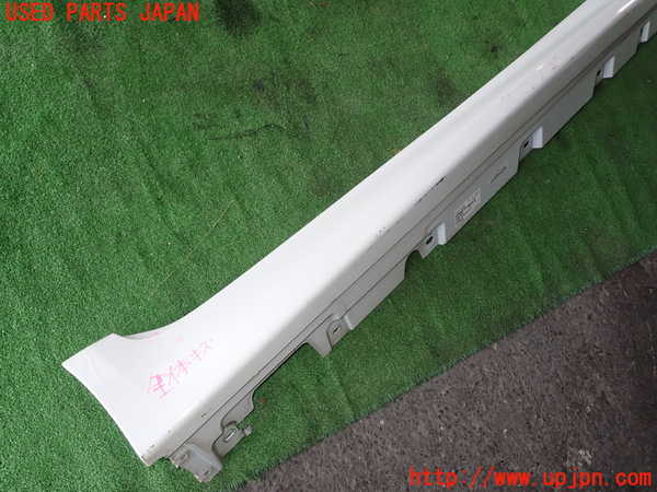 1UPJ-9241781390]BMW アクティブハイブリッド5(AH5)(FZ35 F10)右サイドステップ 中古_2