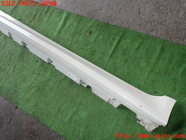 1UPJ-9241781392]BMW アクティブハイブリッド5(AH5)(FZ35 F10)左サイドステップ 中古_2