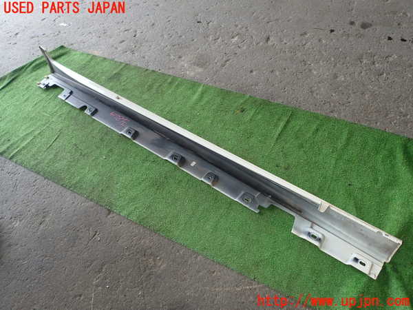 1UPJ-9241781392]BMW アクティブハイブリッド5(AH5)(FZ35 F10)左サイドステップ 中古_5