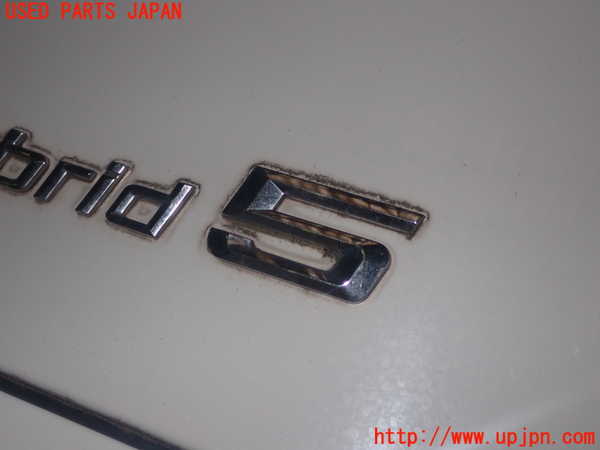 1UPJ-9241781631]BMW アクティブハイブリッド5(AH5)(FZ35 F10)エンブレム1 中古_4