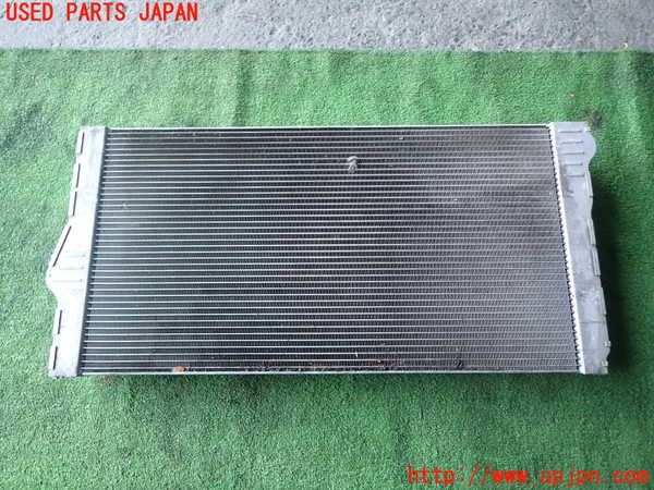 1UPJ-9241782321]BMW アクティブハイブリッド5(AH5)(FZ35 F10)ラジエーター1 (メイン) 中古_2