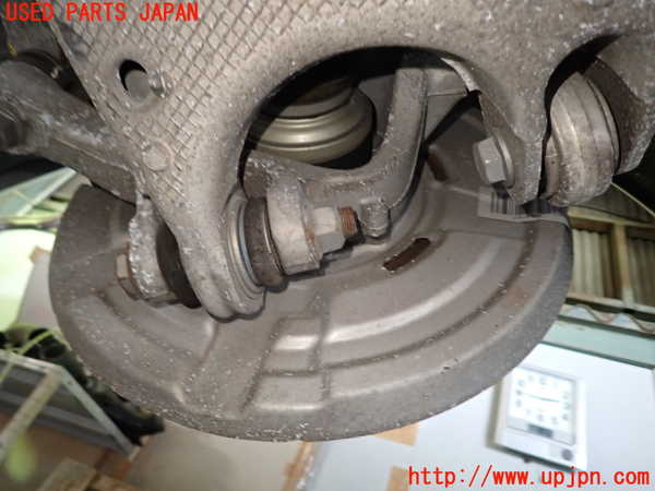 1UPJ-9241784305]BMW アクティブハイブリッド5(AH5)(FZ35 F10)左リアナックルハブ 中古_2