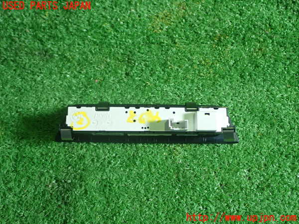 1UPJ-9241786307]BMW アクティブハイブリッド5(AH5)(FZ35 F10)スイッチ2 (レーンキープ) 中古_3