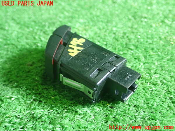 1UPJ-9241786290]BMW アクティブハイブリッド5(AH5)(FZ35 F10)ハザードスイッチ 中古_3