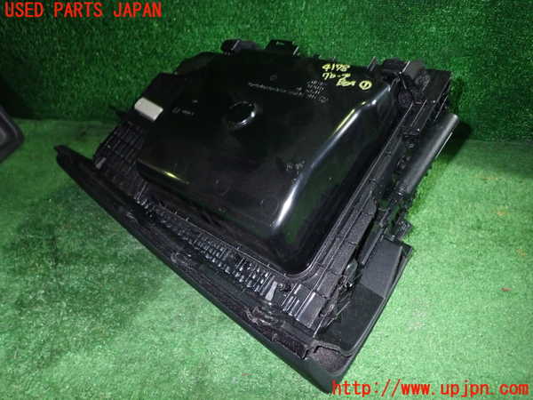 1UPJ-9241787516]BMW アクティブハイブリッド5(AH5)(FZ35 F10)グローブボックス1 中古_2