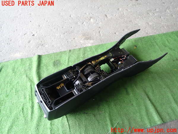 1UPJ-9241787540]BMW アクティブハイブリッド5(AH5)(FZ35 F10)センターコンソール 中古_5