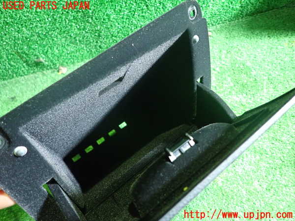 1UPJ-9241787841]BMW アクティブハイブリッド5(AH5)(FZ35 F10)小物入れ1 中古_5
