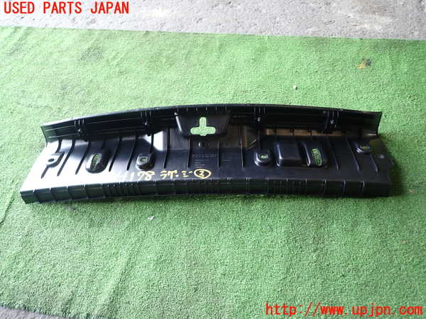 1UPJ-9241787772]BMW アクティブハイブリッド5(AH5)(FZ35 F10)ラゲッジトレイ2 中古_4