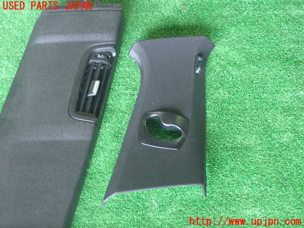 1UPJ-9241787665]BMW アクティブハイブリッド5(AH5)(FZ35 F10)右センターピラートリム 中古_2