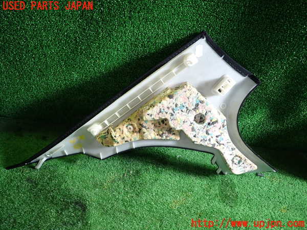 1UPJ-9241787675]BMW アクティブハイブリッド5(AH5)(FZ35 F10)右リアピラートリム 中古_2
