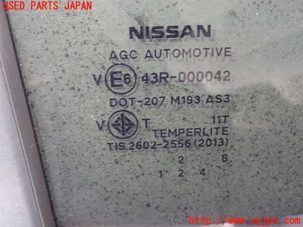 1UPJ-9241791290]キックス(P15)右後ドア AGC M193 中古_4