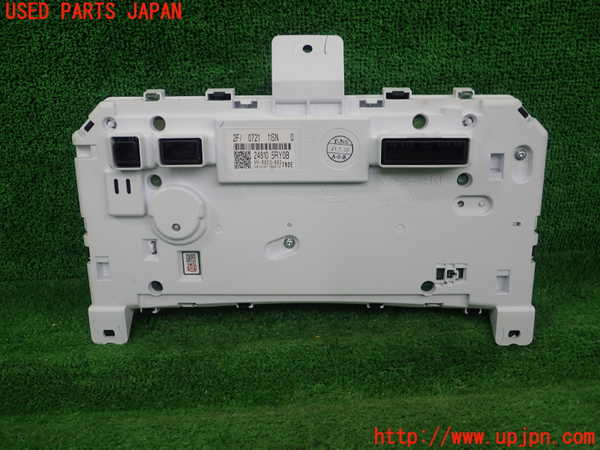 1UPJ-9241796170]キックス(P15)スピードメーター 中古_2