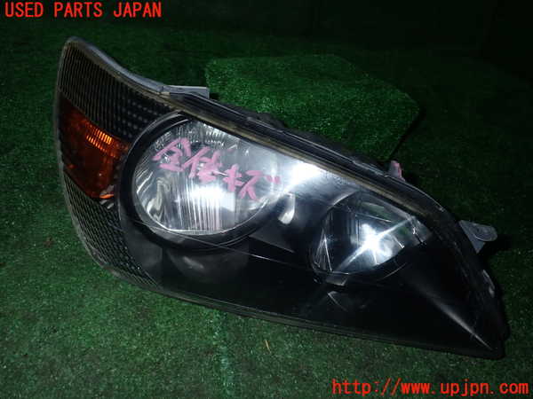 1UPJ-9241801130]アルテッツァ(SXE10)右ヘッドライト ハロゲン 中古_1