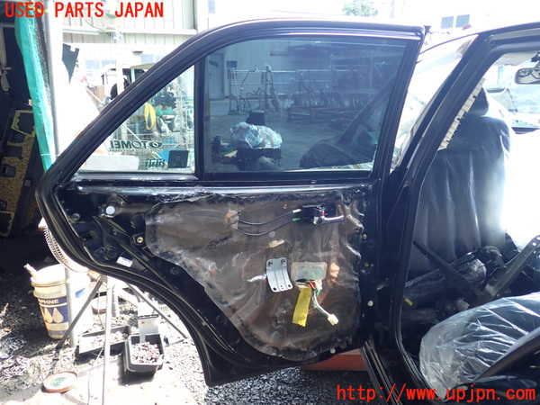 1UPJ-9241801320]アルテッツァ(SXE10)左後ドア 中古(43R-003021 M3Y8)_2