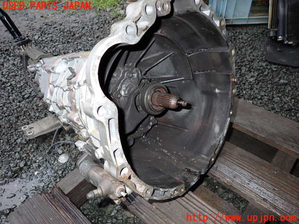 1UPJ-9241803200]アルテッツァ(SXE10)ミッション MT 3S-GE 中古_3