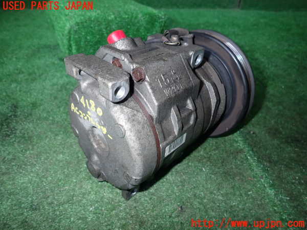 1UPJ-9241806025]アルテッツァ(SXE10)エアコンコンプレッサー 中古_2