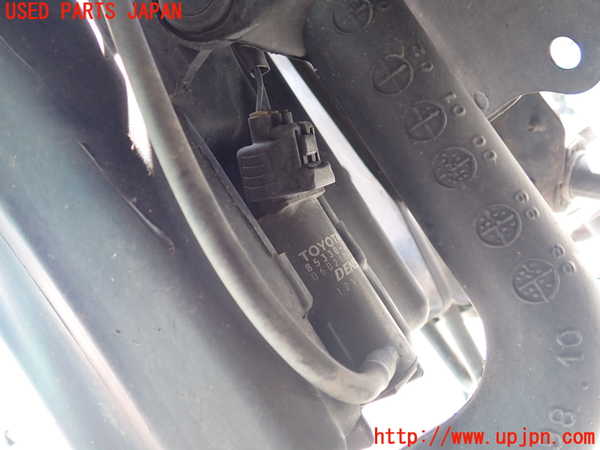 1UPJ-9241806791]アルテッツァ(SXE10)ウォッシャータンク1 中古_2