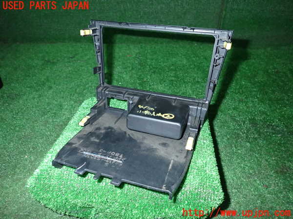 1UPJ-9241807842]アルテッツァ(SXE10)小物入れ2 中古_2