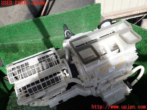 1UPJ-9241816081]カムリハイブリッド(AXVH70)エバポレーター1 中古_2