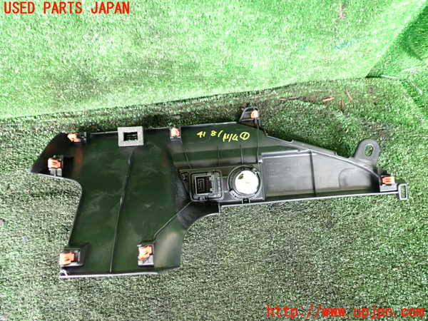 1UPJ-9241817691]カムリハイブリッド(AXVH70)内装トリム類1 中古_3