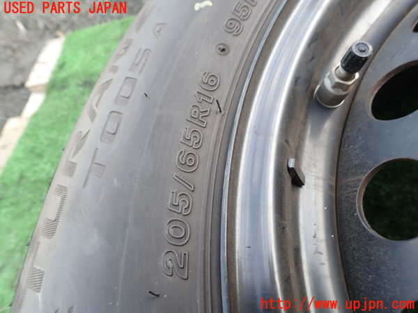 1UPJ-9241819033]カムリハイブリッド(AXVH70)タイヤ　ホイール　1本③ 205/65R16 中古_2