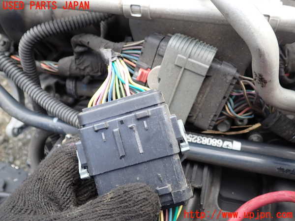 1UPJ-9241822010]ジープ・ラングラー アンリミテッド(JK36L)エンジン G 4WD 中古_3