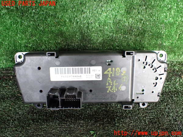 1UPJ-9241826066]ジープ・ラングラー アンリミテッド(JK36L)エアコンスイッチ1 中古_2