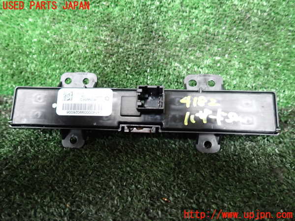 1UPJ-9241826290]ジープ・ラングラー アンリミテッド(JK36L)ハザードスイッチ 中古_2