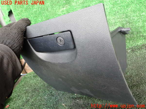 1UPJ-9241827516]ジープ・ラングラー アンリミテッド(JK36L)グローブボックス1 中古_2