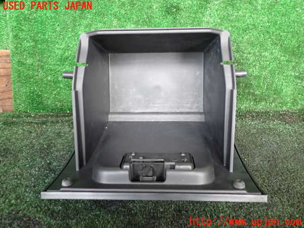 1UPJ-9241827516]ジープ・ラングラー アンリミテッド(JK36L)グローブボックス1 中古_3