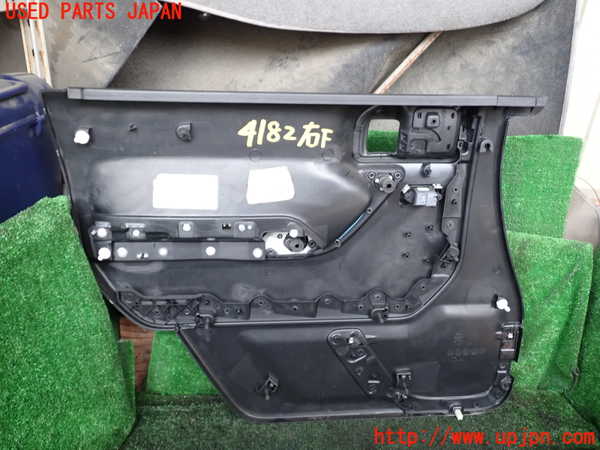 1UPJ-9241821234]ジープ・ラングラー アンリミテッド(JK36L)右前ドア内張り 中古_4