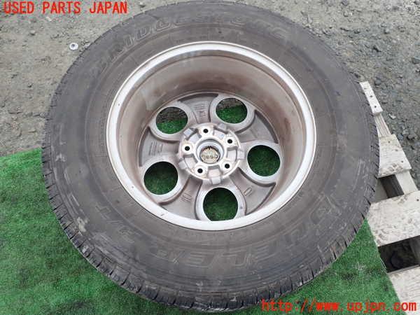 1UPJ-9241829042]ジープ・ラングラー アンリミテッド(JK36L)タイヤ　ホイール　1本② 255/70R18 中古_4