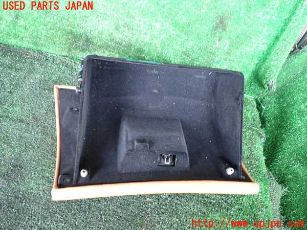 1UPJ-9241837516]マセラティ・グランスポーツ(MGS)グローブボックス1 中古_3