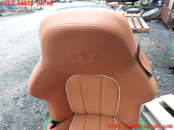 1UPJ-9241837065]マセラティ・グランスポーツ(MGS)助手席シート 中古_2