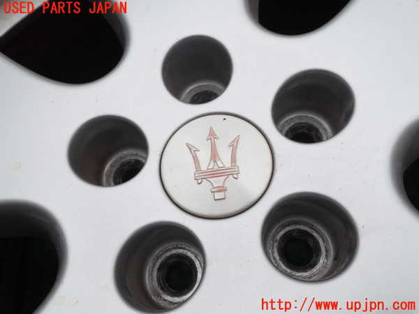 1UPJ-9241839046]マセラティ・グランスポーツ(MGS)タイヤ　ホイール　1本① 235/35ZR19 中古_2