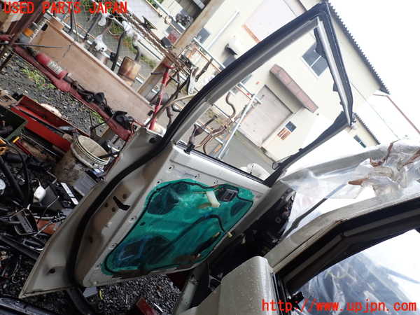 1UPJ-9241841260]ランクル70系(GRJ76K)左前ドア 【ジャンク】_5