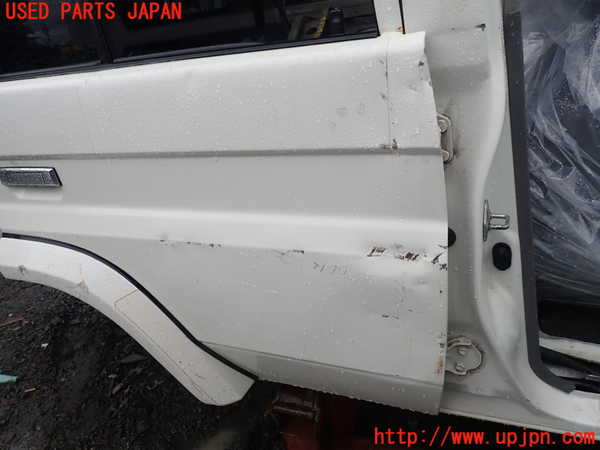 1UPJ-9241841290]ランクル70系(GRJ76K)右後ドア 【ジャンク】_3
