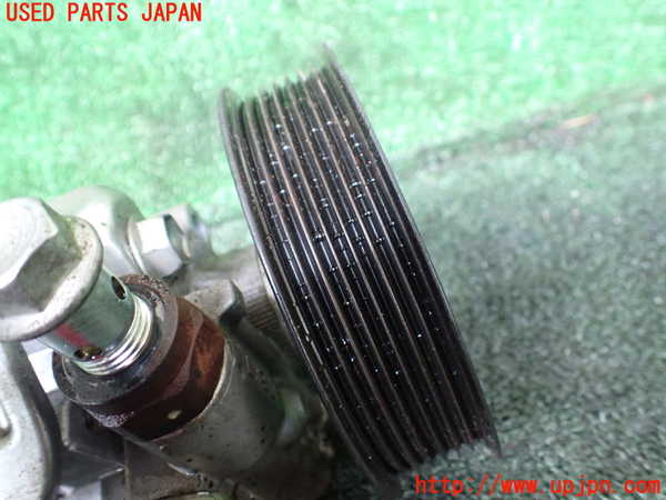 1UPJ-9241844250]ランクル70系(GRJ76K)パワステポンプ 中古_3