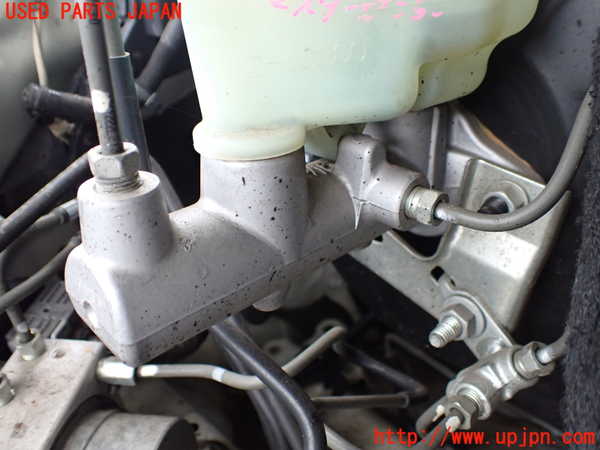 1UPJ-9241844050]ランクル70系(GRJ76K)ブレーキマスターシリンダー 中古_3