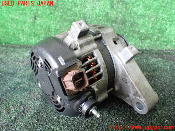 1UPJ-9241846015]ランクル70系(GRJ76K)オルタネーター(ダイナモ) 中古_2