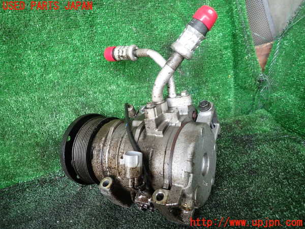 1UPJ-9241846025]ランクル70系(GRJ76K)エアコンコンプレッサー 中古_2