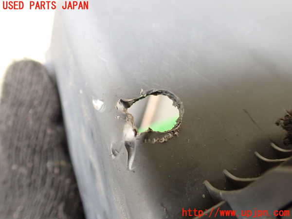 1UPJ-9241847516]ランクル70系(GRJ76K)グローブボックス1 中古_5