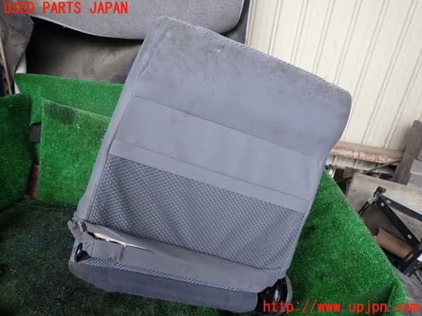 1UPJ-9241847065]ランクル70系(GRJ76K)助手席シート 中古_5