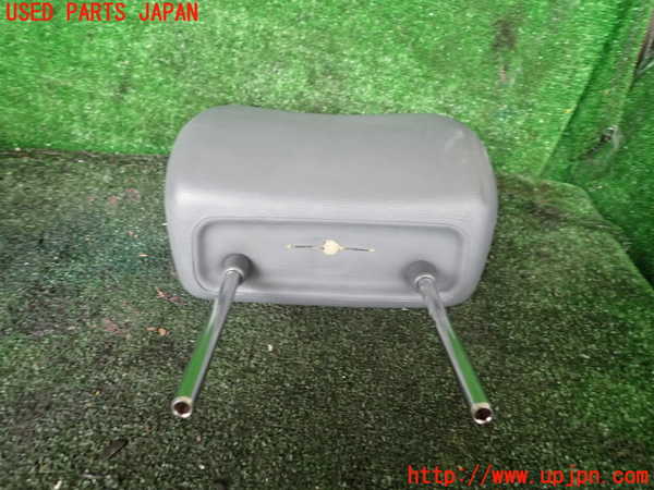 1UPJ-9241847070]ランクル70系(GRJ76K)助手席ヘッドレスト 中古_3
