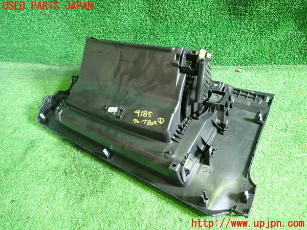 1UPJ-9241857516]シビック ハイブリッド(e：HEV)(FL4)グローブボックス1 中古_2