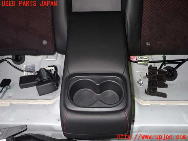 1UPJ-9241857385]シビック ハイブリッド(e：HEV)(FL4)リアシート 中古_4